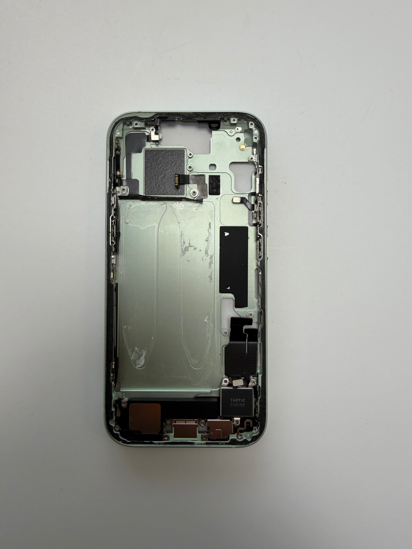 Pulled midframe met smallparts voor iPhone 15 groen (A-grade)